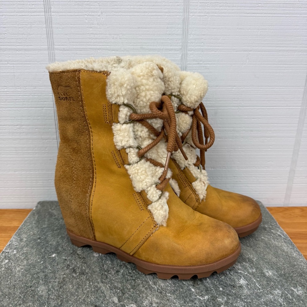 Sorel Joan of Arctic Wedge II Shearling Lined Heeled Boots Camel Lace Up Leather - Picture 2 of 9